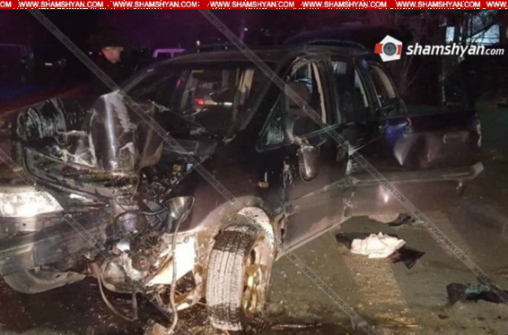 Երևանում 31-ամյա վարորդը Opel-ով արմատախիլ է արել ծառը, կան վիրավորներ. Shamshyan.com