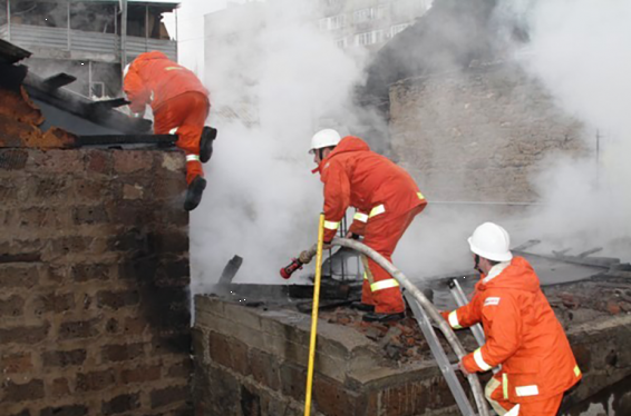 Օձուն գյուղում այրվում է նախկին գիշերօթիկ դպրոցի տանիքը. դեպքի վայր է մեկնել 3 մարտական հաշվարկ