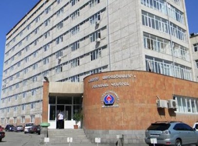 Ողբերգական դեպք Երեւանում. «Սբ. Աստվածամայր» ԲԿ է տեղափոխվել 9-ամյա տղայի դի