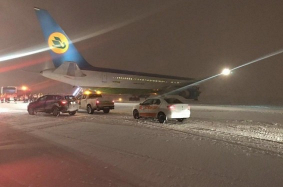 «Պուլկովո» օդանավակայանում ինքնաթիռը վայրէջքի ժամանակ դուրս է եկել թռիչքուղուց