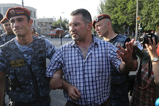 Փաստաբանը տեսակցել է Արմեն Մարտիրոսյանին