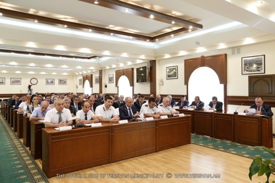 «Վերնիսաժի» տարածքում կխստացվի առևտրի կանոնակարգման հարցը