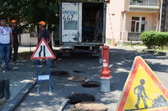 Հիդրանտները տեղադրվում են իրար հետեւից