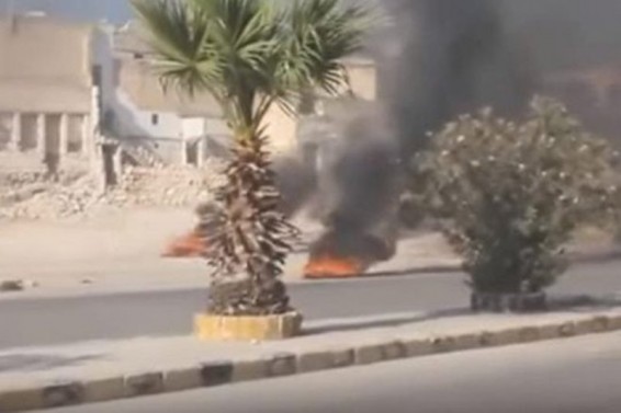 Video. Հալեպում անվադողեր են վառում՝ թաքնվելով ավիահարվածներից