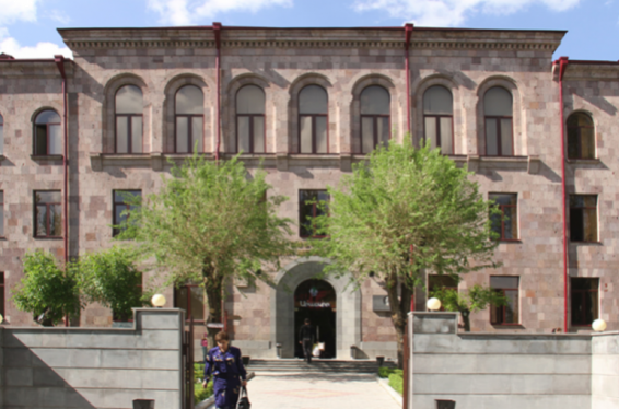 Վստահ ենք, որ 6 ամսական երեխան «Արաբկիր» ԲԿ-ում է երկկողմանի թոքաբորբ ստացել. երեխայի մայր. shamshyan.com