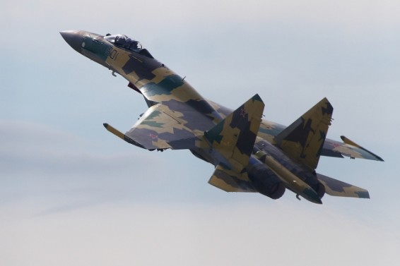 Почему Египет вооружается российскими истребителями Су-35?