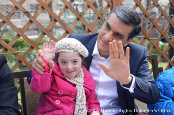 Այսօր «արևների» միջազգային օրն է, պետք է կոտրել դաունի համախտանիշ ունեցողների նկատմամբ կարծրատիպերը և գնահատել նրանց ներուժը. ՄԻՊ