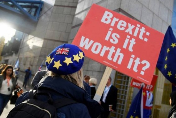 Brexit-ի չեղարկման հանրագիրն ադեն գրեթե 2.5 մլն ձայն է հավաքել