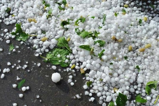 Ստեփանակերտում ուժեղ կարկուտից ենթակառուցվածքներ, տներ են վնասվել