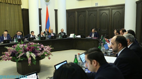 Կրթության բովանդակության հետ կապված շատ լուրջ խնդիրներ ունենք. վարչապետ
