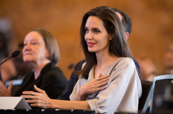 Ջոլին ՄԱԿ-ում հայտարարել է, որ մեծ հայրենասեր է և ցանկանում է տեսնել ԱՄՆ-ի բարգավաճումը