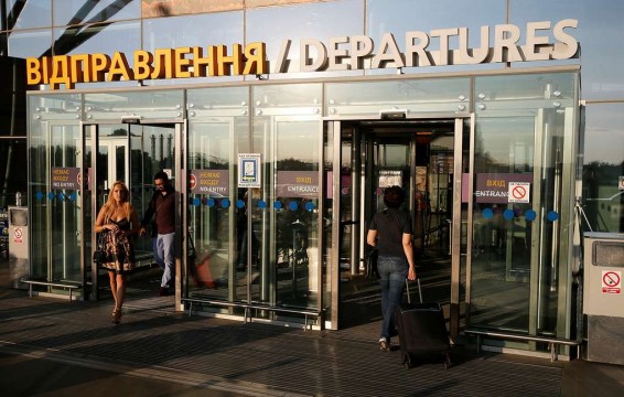 Украина запретила любые прямые авиаперелеты с Россией