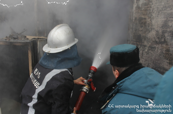 Երևանի Այգեստան թաղամասում գործող կրպակում հրդեհ է բռնկվել