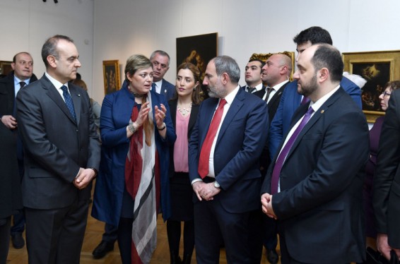 Վարչապետի բարձր հովանու ներքո բացվել է Հայաստանում Իտալիայի դեսպանության նախաձեռնությամբ կազմակերպված ցուցահանդեսը