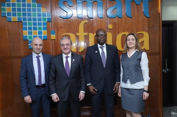 ՀՀ-ի և Ռուանդայի միջև համատեղ նորարարական և հետազոտական ծրագրերի իրականացում է նախատեսվում. ՀՀ ԱԳ նախարարն այցելել է Smart Africa կենտրոն