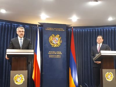 Հայաստանի եւ Չեխիայի պաշտպանության նախարարները համաձայնագիր են ստորագրել ռազմատեխնիկական համագործակցության մասին