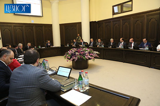 Ոստիկանությունը կթույլատրի շարունակել օգտագործել մգեցված ապակիներ, սակայն՝ ոչ դիմապակին