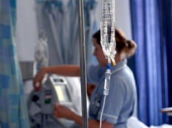 Երեւանում քաղաքացին վնասել է իրեն՝ կտրելով ձեռքի երակները