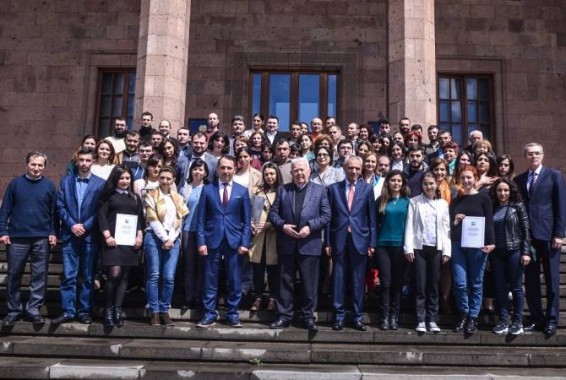 ՀՕՖ-ը դրամաշնորհ է հանձնել 27 գիտնականների