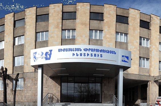 Հրազենային վնասվածքով 24-ամյա պայմանագրային զինծառայող է տեղափոխվել հիվանդանոց. նրան գտել են Քանաքեռի զորամասի մոտ. shamshyan.com