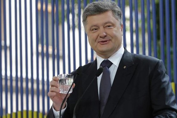 Պորոշենկոյին կործանեց օղին․ Haaretz