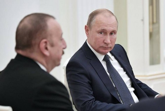 В Кремле анонсировали встречу Путина с Алиевым в Китае