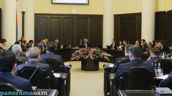 Այնպիսի իրավիճակի առաջ չկանգնենք՝ մարդն իր բակում գառ մորթի, քրեական գործ հարուցենք. Փաշինյան