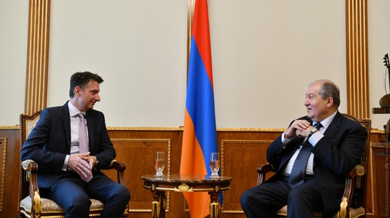 Президент Армен Саркисян принял соучредителей фонда Repat Armenia