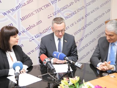 «Արժանի աշխատանքն» այն է, երբ արժանի աշխատավարձ ես ստանում. ԱՄԿ տարածաշրջանային գրասենյակի տնօրեն