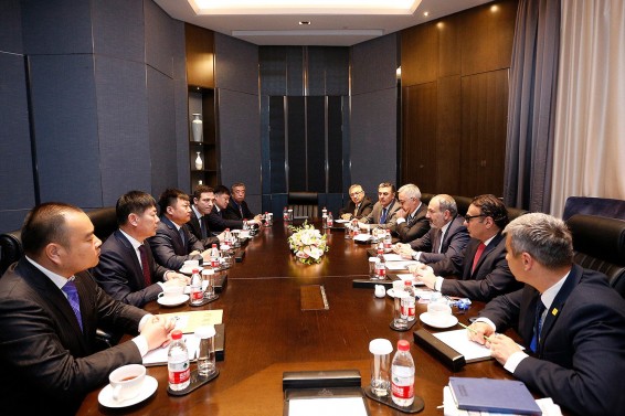 Վարչապետը չինական մի քանի ընկերությունների ներկայացուցիչների հետ քննարկել է ՀՀ-ում ներդրումային ծրագրերի իրականացման հեռանկարները