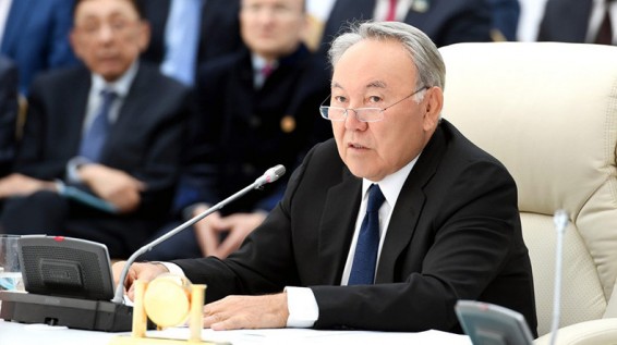 Назарбаев открыл Астанинский экономический форум, на пленарной сессии выступит президент Армении