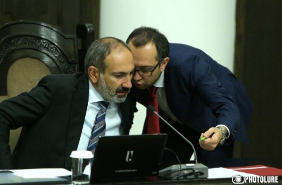 Էդուարդ Աղաջանյանը վարչապետին կանգնեցրել է դատարանի առաջ. Գործը վարույթն ընդունվեց. 168.am