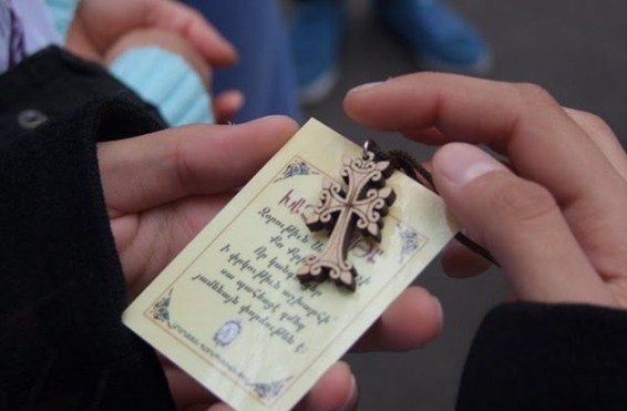 Օրհնված խաչեր կբաժանվեն վարորդներին