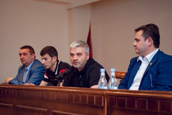 Գյուղոլորտի պատասխանատուները Տավուշի մարզի ֆերմերներին ներկայացրել են պետական աջակցության ծրագրերը