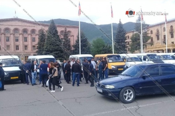 Վանաձորում երթուղայինների վարորդները գործադուլ են անում, պատճառը գազի գինն է. Shamshyan.com