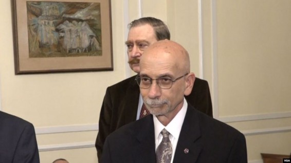 «Մի ապավինեք միայն համացանցին». վաստակավոր հայագետի խորհուրդը երիտասարդ պատմաբաններին