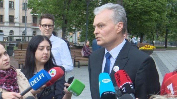 На президентских выборах в Литве победил Гитанас Науседа