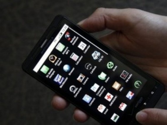 Էրեբունու ոստիկանների բացահայտումը. Անհայտ անձը գողացել էր բուժքրոջ բջջային հեռախոսը