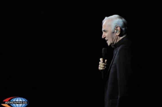 Շառլ Ազնավուրի հավաքածուից արվեստի ստեղծագործությունները կվաճառեն Փարիզի աճուրդում