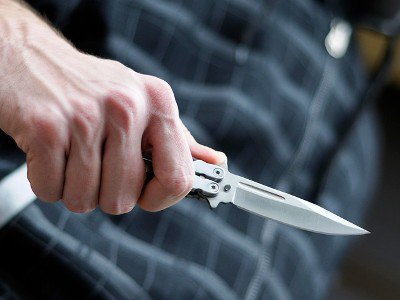 Երեւանում 17-ամյա երեք երիտասարդ է հոսպիտալացվել՝ սուր կտրող-ծակող առարկայից ստացած վնասվածքներով