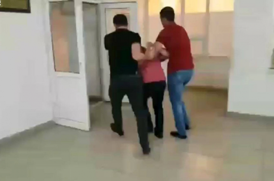 Բացահայտել են Սամվել Բաբայանի գրասենյակի հրապարակած միջադեպի հանգամանքները․ 4 բերման ենթարկվածներից 2-ը ձերբակալվել են