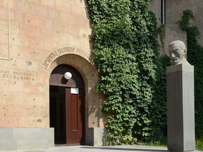 Ճարտարապետ Ալ. Թամանյանի թոռը կառավարությունից խնդրում է նորից կյանքի կոչել պապի թանգարանը