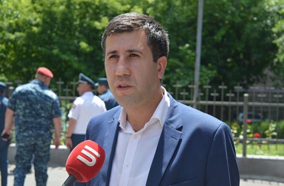 «Այսօր մենք համոզվեցինք, որ օրենքը բոլորի համար հավասար չի կիրառվում». Ռուբեն Մելիքյանը՝ ոստիկանների գործողությունների մասին