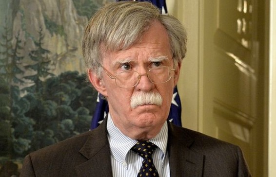 США не нужна война с Ираном — Болтон