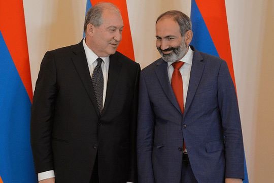 Արմեն Սարգսյանը շնորհավորել է Նիկոլ Փաշինյանին ծննդյան օրվա առթիվ