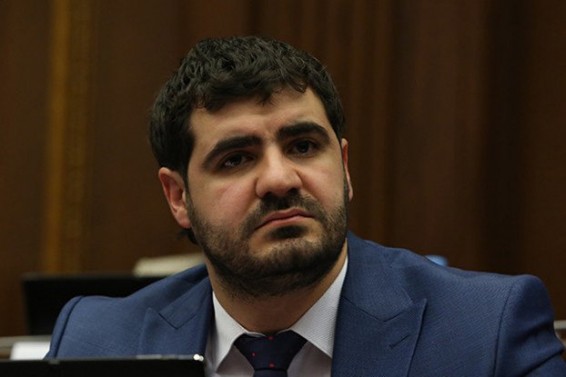 «Աշտարակի ձոր» ռեստորանում վիճաբանություն է տեղի ունեցել. մասնակիցներից մեկը ԱԺ պատգամավոր Արման Եղոյանն է