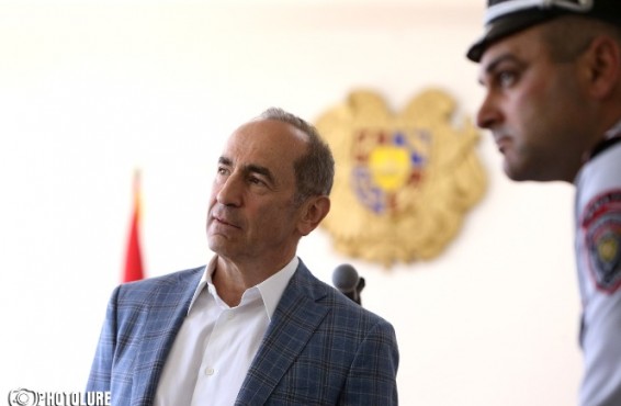 Судья по делу экс-президента Армении взял самоотвод