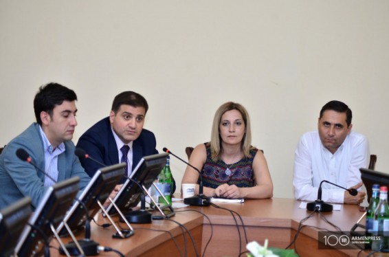 ՌԴ-ն հասկանում է, որ նախկին վասալային հարաբերություններն այլևս չեն կարող շարունակվել, ՀՀ պատվիրակությունը ՌԴ–ում բարձրացրել է Ադրբեջանին զենքի վաճառքի, ինչպես նաև այլ հարցեր