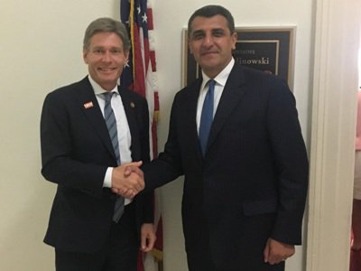 ԱՄՆ-ում ՀՀ դեսպանը կոնգրեսական Թոմ Մալինովսկուն ներկայացրել է հայաստանյան վերջին զարգացումները