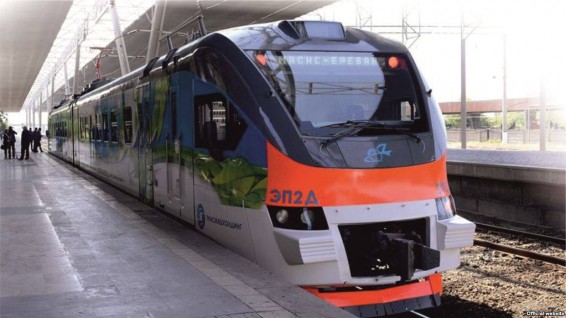 Գծերի կապիտալ վերանորոգման պատճառով չեղարկվում են հունիսի 12-ին ժամը 14:25 Երևանից և 11:55 Գյումրիից մեկնող Երևան-Գյումրի-Երևան էլեկտրանացքները